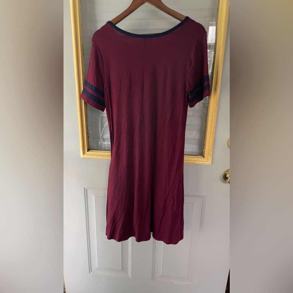 T-shirt dress from Maurice’s. Size small, maroon color with dark navy stripes